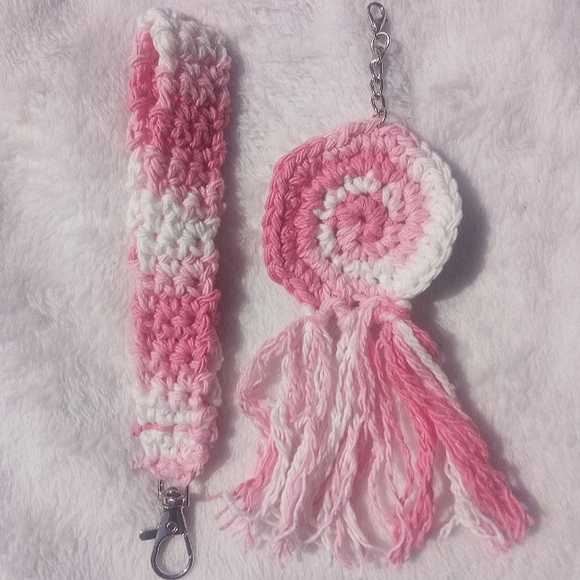 Handmade crocheted key Chain and wristlet set ( breast cancer awareness ) - Picture 1 of 3